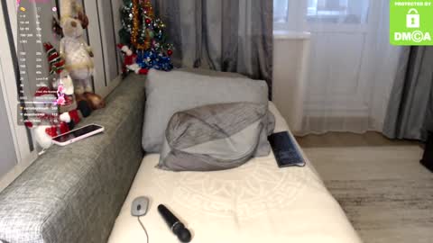 Snapshot of yourplanetoflove chatting on 12-28-24, 05:23 matypleazure online show from 12-28-24, 05:23