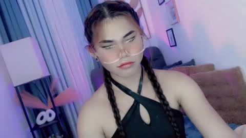 Snapshot of yourprettyblythe_ts chatting on 03-26-26, 07:25 yourprettyblythe_ts online show from 03-26-26, 07:25