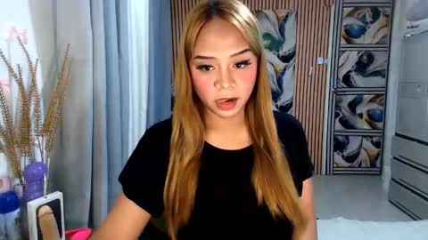 kaye online show from 05-26-26, 01:56