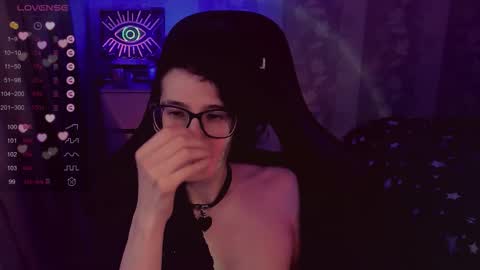 Snapshot of yourscosmic chatting on 10-16-25, 12:22 Yours Cosmic online show from 10-16-25, 12:22