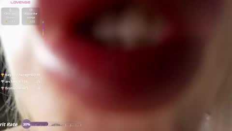 Snapshot of yoursecretloveee chatting on 05-31-26, 06:09 Luminous Luna online show from 05-31-26, 06:09
