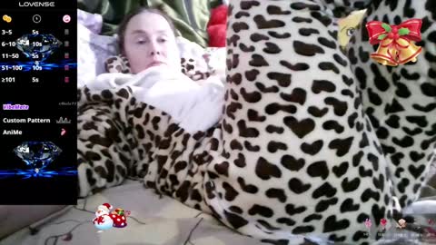 Snapshot of yoursexkroshka chatting on 02-08-25, 03:53 kroshka online show from 02-08-25, 03:53