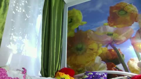 Snapshot of yoursexkroshka chatting on 10-13-25, 10:04 kroshka online show from 10-13-25, 10:04