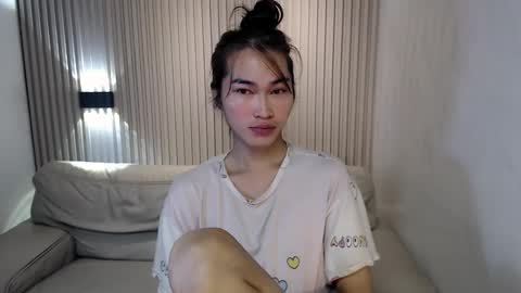    online show from 12-14-25, 12:27