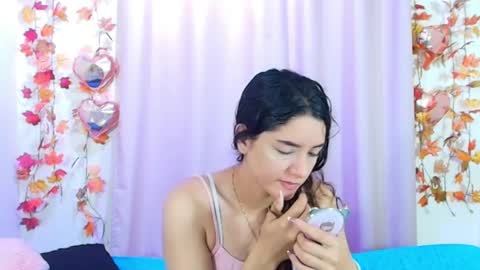 Snapshot of yoursexy18lover chatting on 05-22-26, 08:21 Lina and roberth online show from 05-22-26, 08:21