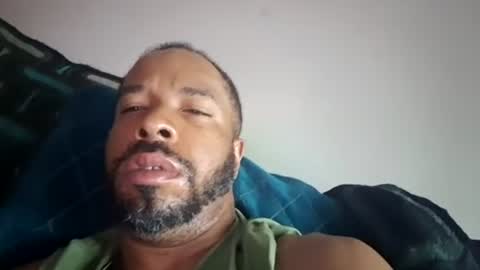 Snapshot of yoursexydaddy8181 chatting on 07-06-26, 06:32 yoursexydaddy8181 online show from 07-06-26, 06:32