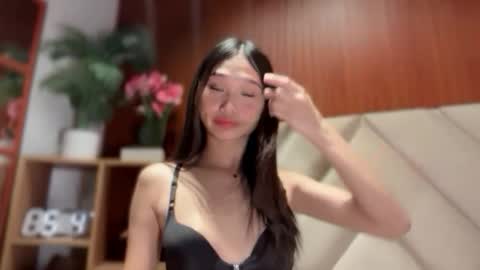 yoursluttyashxx online show from 04-12-26, 05:07