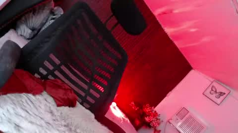 Snow Galvez online show from 02-21-25, 02:39