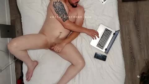 Snapshot of yourstrulyduh chatting on 06-23-26, 04:32 Dan online show from 06-23-26, 04:32