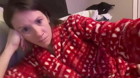 Snapshot of yourstrulylivy chatting on 12-29-24, 01:17 yourstrulylivy online show from 12-29-24, 01:17