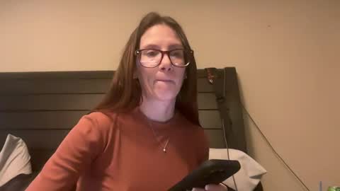 Snapshot of yourstrulylivy chatting on 01-19-25, 11:10 yourstrulylivy online show from 01-19-25, 11:10