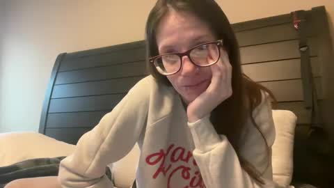Snapshot of yourstrulylivy chatting on 02-18-25, 01:44 yourstrulylivy online show from 02-18-25, 01:44