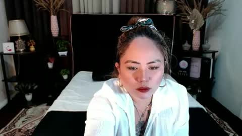 AMARA online show from 04-22-26, 05:47