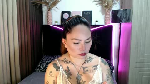 AMARA online show from 06-17-26, 01:19