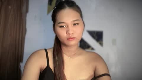 Snapshot of yoursweetgirl_zia chatting on 05-16-26, 06:32 yoursweetgirl_zia online show from 05-16-26, 06:32