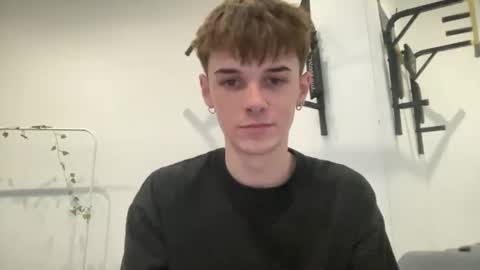 yoursweetyguy online show from 11-11-25, 02:06