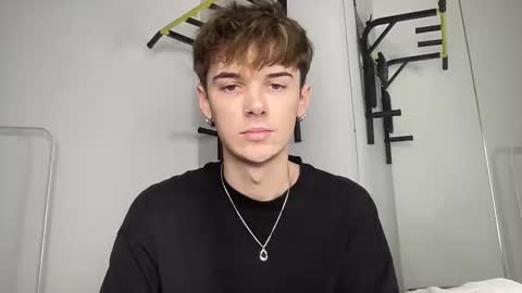 yoursweetyguy online show from 12-04-25, 03:32