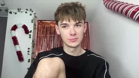 yoursweetyguy online show from 02-10-26, 04:33