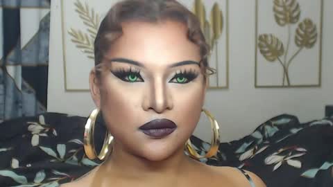 Snapshot of yourtrannyqueenxxx chatting on 04-24-26, 10:12 Anastacia Grey online show from 04-24-26, 10:12