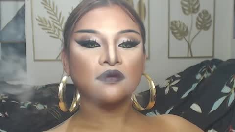 Snapshot of yourtrannyqueenxxx chatting on 04-26-26, 11:35 Anastacia Grey online show from 04-26-26, 11:35