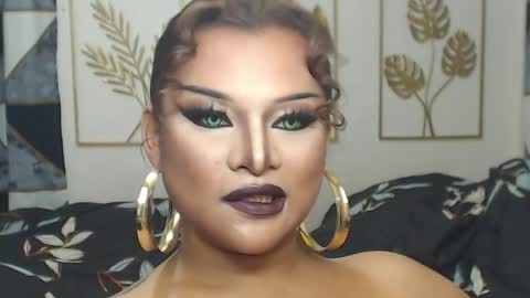 Snapshot of yourtrannyqueenxxx chatting on 04-27-26, 11:25 Anastacia Grey online show from 04-27-26, 11:25