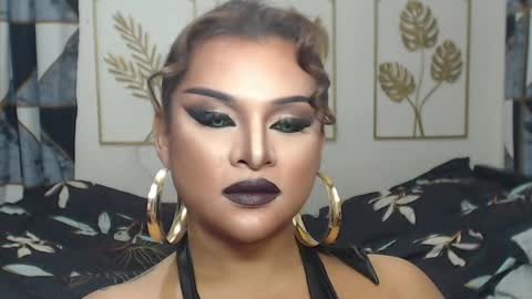 Snapshot of yourtrannyqueenxxx chatting on 05-13-26, 11:44 Anastacia Grey online show from 05-13-26, 11:44