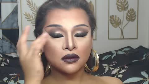 Snapshot of yourtrannyqueenxxx chatting on 05-18-26, 08:42 Anastacia Grey online show from 05-18-26, 08:42