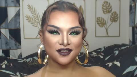 Snapshot of yourtrannyqueenxxx chatting on 05-30-26, 01:46 Anastacia Grey online show from 05-30-26, 01:46