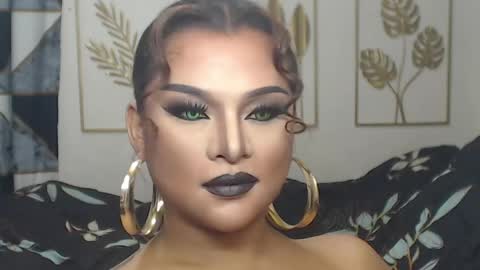 Snapshot of yourtrannyqueenxxx chatting on 06-06-26, 12:16 Anastacia Grey online show from 06-06-26, 12:16