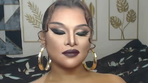 Snapshot of yourtrannyqueenxxx chatting on 06-07-26, 12:37 Anastacia Grey online show from 06-07-26, 12:37