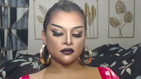 Snapshot of yourtrannyqueenxxx chatting on 06-10-26, 07:18 Anastacia Grey online show from 06-10-26, 07:18