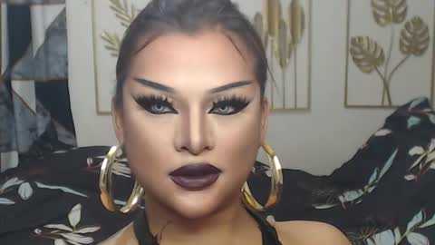 Snapshot of yourtrannyqueenxxx chatting on 06-14-26, 07:10 Anastacia Grey online show from 06-14-26, 07:10