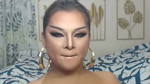 Snapshot of yourtrannyqueenxxx chatting on 06-24-26, 06:12 Anastacia Grey online show from 06-24-26, 06:12