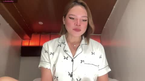 ANDREA online show from 06-24-26, 01:04