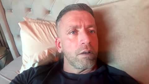 You want us 69 online show from 12-20-25, 01:40