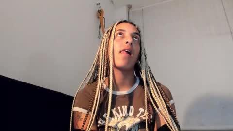 elizabeth  ju   online show from 01-22-25, 02:59