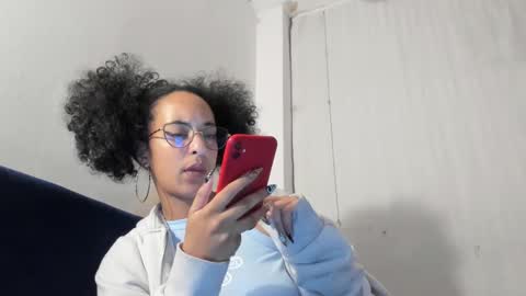 elizabeth  ju   online show from 02-08-25, 12:38