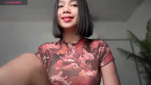 YowgineTheGreat online show from 01-10-25, 06:09