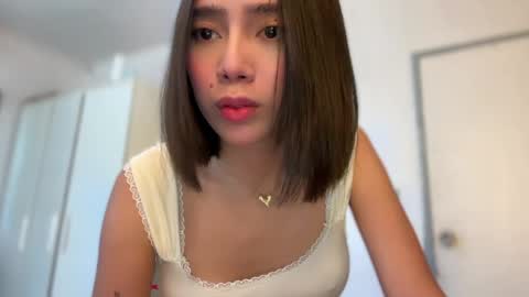 YowgineTheGreat online show from 04-09-26, 03:06