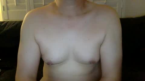 Snapshot of yque2 chatting on 03-10-26, 05:45 yque online show from 03-10-26, 05:45