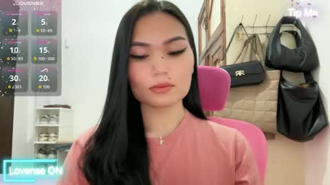 yrdrmgrl_jennie26 online show from 03-09-26, 07:51