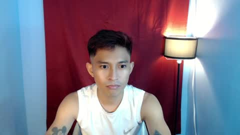 Snapshot of ytleo chatting on 07-03-26, 01:39 ytleo online show from 07-03-26, 01:39