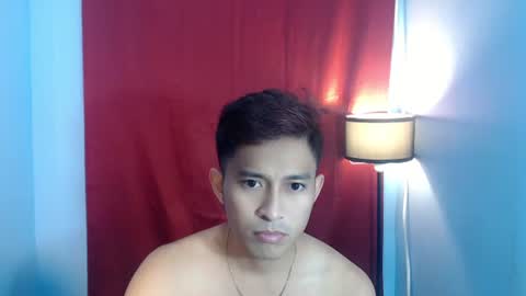 Snapshot of ytleo chatting on 07-14-26, 12:11 ytleo online show from 07-14-26, 12:11