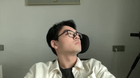 Albert Locko online show from 04-22-26, 04:15