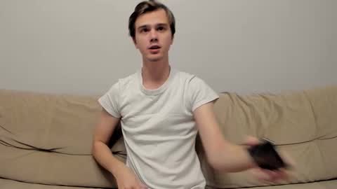 Yue Lang and Samm online show from 11-09-25, 06:06