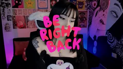 Snapshot of yuhwa chatting on 10-09-25, 07:56    rawr   Anne Independent model      online show from 10-09-25, 07:56