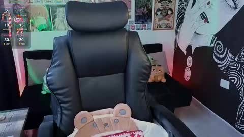    rawr   Anne Independent model      online show from 12-04-25, 07:00