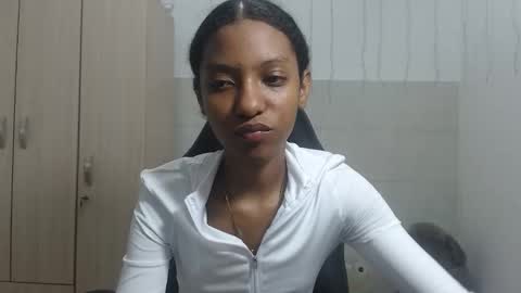 Snapshot of yukari_pr chatting on 10-07-25, 01:58 YUKARI online show from 10-07-25, 01:58