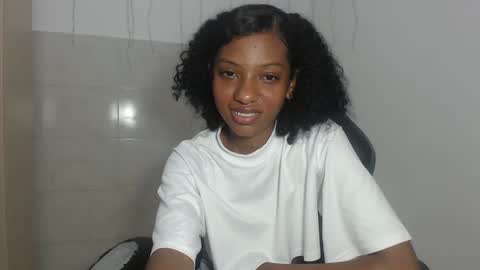 Snapshot of yukari_pr chatting on 11-06-25, 07:04 YUKARI online show from 11-06-25, 07:04