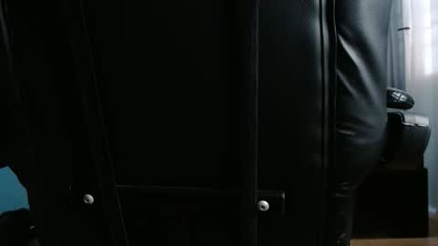 yukikawaiii online show from 04-21-26, 04:30